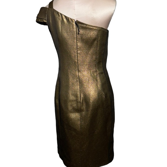 J Mendel Paris authentic gold dress in size 12. EUC. Absolutely gorgeous - Picture 3 of 14